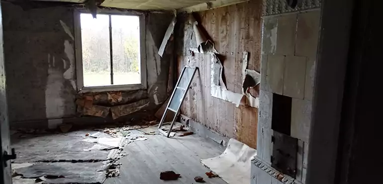 Why Selling a Distressed House Through Traditional Methods Fails in Augusta